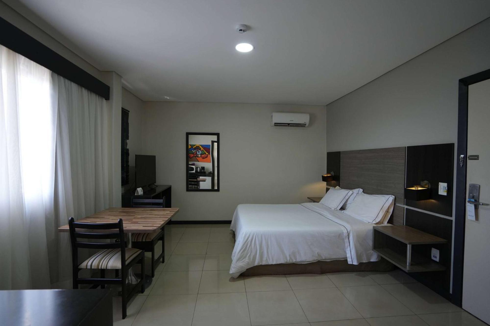 Wyndham Golden Foz Suítes Foz do Iguaçu Exterior foto